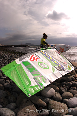 Pozo Laure Treboux hits the water