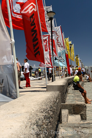 Pozo tribunes flaggs